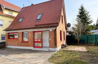 Einfamilienhaus kaufen in 73635 Rudersberg, Backsteinhaus in Rudersberg – Einfamilienhaus mit Scheune, Garten und viel Potenzial