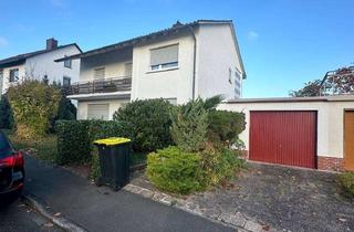 Haus kaufen in 37269 Eschwege, Wohnhaus mit zwei Einheiten und großzügigem Garten