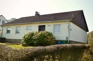 Einfamilienhaus kaufen in 36251 Bad Hersfeld, Einfamilienhaus in Bad Hersfeld am Johannesberg mit großem ebenen Grundstück in ruhiger Wohnlage