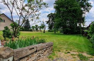 Grundstück zu kaufen in 01454 Wachau, Baugrundstück in Schlossnähe u Seifersdorfer Tal - Wohnen in idyllischer Umgebung!