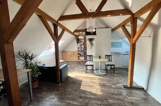 Immobilie mieten in Krautgartenstraße, 70329 Hedelfingen, Sehr helles, vollmöbliertes 1-Zimmer-Wohnung im DG in Stuttgart-Hedelfingen