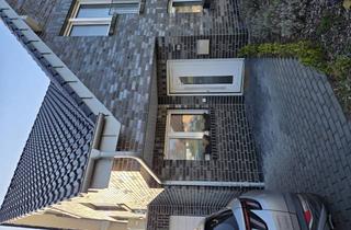 Haus mieten in Martinistraße, 47608 Geldern, Moderne DHH mit Studio in guter Lage