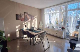 Wohnung kaufen in 66740 Saarlouis, Saarlouis - Tolle Eigentumswohnung mit separatem Eingang in Saarlouis-Stadt zu verkaufen