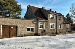 Haus kaufen in 06917 Jessen, Jessen (Elster) - Charmantes Doppelhaus mit großem Grundstück in Holzdorf