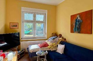 Wohnung kaufen in 16775 Löwenberger Land, Löwenberger Land - Die Schöne mit hohen Decken, Balkon und direkt im Grünen