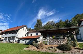 Einfamilienhaus kaufen in 94556 Neuschönau, Neuschönau - Geräumiges Einfamilienhaus mit Doppelgarage in Neuschönau