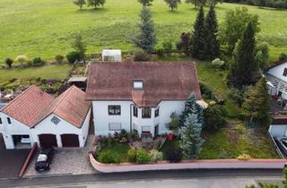 Einfamilienhaus kaufen in 97532 Üchtelhausen, Üchtelhausen - Großes Einfamilienhaus mit Einliegerwohnung in ÜchtelhausenZell