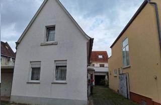 Haus kaufen in 67454 Haßloch, Haßloch - Zweifamilienhaus bzw. Mehrgnerationenhaus