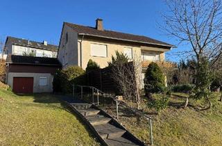 Haus kaufen in 37671 Höxter, Höxter - Ländlich gelegenes Ein-Zweifamilienhaus - Ottbergen