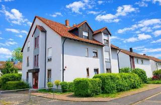 Wohnung kaufen in 97320 Albertshofen, Albertshofen - Vermietete 3-Zimmer-Eigentumswohnung mit Balkon & Stellplatz - EG