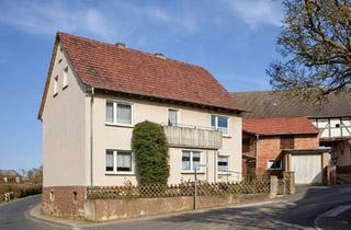 Einfamilienhaus kaufen in 34587 Felsberg, Felsberg - Einfamilienhaus mit Scheunengebäude und großem Grundstück