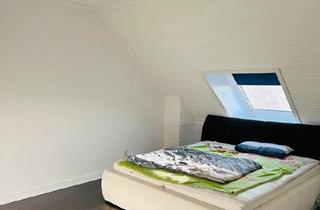 Wohnung kaufen in 22844 Norderstedt, Norderstedt - 2-Zimmer-Dachgeschosswohnung in Norderstedt-Harksheide