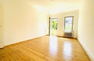 Wohnung kaufen in Leinestraße, 12049 Neukölln, Bezugsfreie und helle Altbauwohnung - provisionsfrei