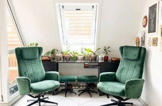 Wohnung kaufen in 71272 Renningen, Modernisierte Dachgeschoss-Maisonette-Wohnung zentral in Renningen