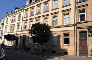 Wohnung kaufen in 96047 Bamberg, RESERVIERT: Bestlage im Hain: Renovierte 5 ZKB Altbauwohnung mit Garten