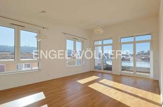 Wohnung kaufen in 71034 Böblingen, Wohnen mit Stil: Lichtdurchflutete 4-Zimmer-Wohnung mit großem Balkon