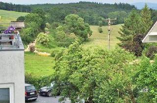 Wohnung kaufen in 65510 Hünstetten, 2,5 Zimmer-Maisonette-Wohnung in ruhiger Lage mit EBK, Balkon und Stellplatz in Hünstetten-Wallbach