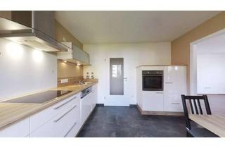 Wohnung kaufen in 86830 Schwabmünchen, Einziehen und wohlfühlen!Helle 3-Zimmer-Wohnung mit Balkon & Tiefgaragenstellplatz