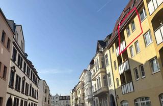 Wohnung kaufen in Uhlandstr. 11, 39108 Stadtfeld Ost, Lichtdurchflutete 1,5-2-Zimmer-Wohnung mit Südbalkon & Tiefgaragenstellplatz in Stadtfeld Ost