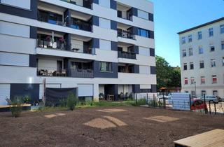 Wohnung mieten in Heinrich-Schütz-Straße 14, 06110 Lutherplatz, ***TRAUMHAFTE 4 RAUM WOHNUNG IM HIRSCHQUARTIER~EINBAUKÜCHE~2 TERRASSEN***