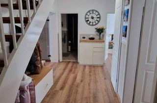 Wohnung mieten in 22869 Schenefeld, Attraktive 3,5-Zimmer Maisonette in Schenefeld mit Balkon