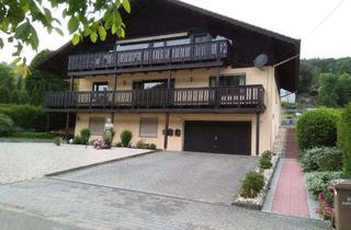 Wohnung mieten in Odenwaldstraße 50, 69239 Neckarsteinach, Geräumige 4-Zimmer-Wohnung mit Balkon und Garage in Neckarsteinach