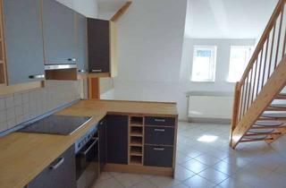 Wohnung mieten in Limbacher Str. 290, 09116 Rottluff, Hier macht Treppensteigen Spaß! - Schöne 3-Raum-Maisonette mit EBK in Rottluff
