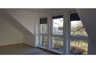 Wohnung mieten in Julius-Leber-Str., 16515 Oranienburg, Helle, moderne 4-Zi.-Dachgeschoss Wohnung mit Balkon, ruhige, grüne und zentrale Lage in Oranienburg