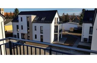 Wohnung mieten in Julius-Leber-Str., 16515 Oranienburg, Top! Exklusive 4-Zi.-DG-Wohnung auf ganzer Etage mit Balkon in ruhiger, zentraler Lage Oranienburg.