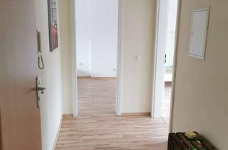 Wohnung mieten in Am Rinnweg 4a, 36037 Fulda, Neuwertige DG-Wohnung mit 3 Zimmer, Küche+EBK, Bad in Fulda