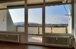 Wohnung mieten in 35447 Reiskirchen, Lichtdurchflutete 4-Zimmer-Wohnung mit 2 Balkonen und Einbauküche in Reiskirchen