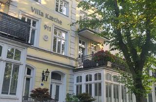 Wohnung mieten in Wachtlerstraße, 18119 Seebad Warnemünde, 2 1/2-Zimmer-Wohnung mit Balkon und Dachterrasse am Kurhauspark