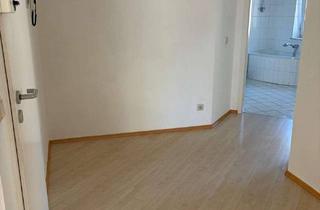 Wohnung mieten in 66424 Homburg, erstklassige topgepflegte Wohnung 2 ZKB mit Balkon in Uninähe/Waldstadion in Homburg-Saar
