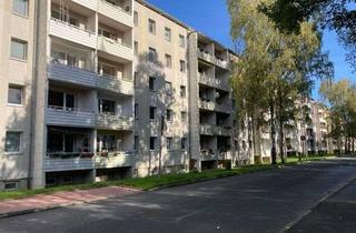 Wohnung mieten in Erich-Weinert-Straße 36, 07629 Hermsdorf, Bald bezugsfertig: Wohnung mit Balkon und Tageslichtbad