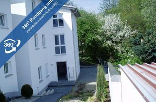 Wohnung mieten in Winterberger Str. 1 a, 94036 Passau, Modern Wohnen in Topp Lage 3-Zimmer-Dachgeschoss-Wohnung mit EBK, Vollbad und Südbalkon