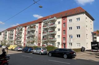Wohnung mieten in Schwarenbergstraße 121, 70188 Ost, modernisierte 3-Zimmer Dachgeschoss-Wohnung mit Balkon in S-Ost