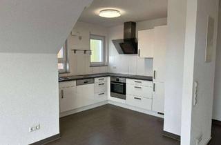 Wohnung mieten in 71063 Sindelfingen, sonnige Wohnung mit 3,5 Zimmern und Balkon in Sindelfingen