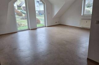 Wohnung mieten in Zum Eichholz 10, 57334 Bad Laasphe, 3 Zimmer-Dachgeschosswohnung mit Balkon