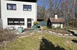 Reihenhaus kaufen in 84478 Waldkraiburg, Gepflegtes Reihenhaus mit großen Garten ruhig gelegen, 40 Min nach München