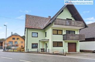 Haus kaufen in 91249 Weigendorf, Renovierungsbedürftiges Zweifamilienhaus mit Einliegerwohnung, Garten und 2 Stellplätzen