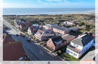 Einfamilienhaus kaufen in 26757 Borkum, Nur wenige Meter vom Strand entfernt! Einfamilienhaus mit Anbau, Garage, Wintergarten und Gartenhaus