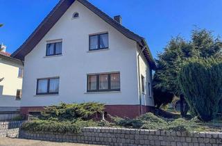 Einfamilienhaus kaufen in 76684 Östringen, Sanierungsbedürftiges Einfamilienhaus mit Garage, Carport und einem tollen großen Garten