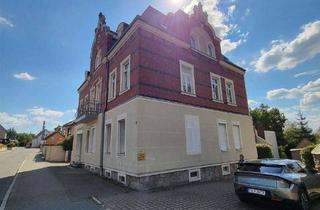 Mehrfamilienhaus kaufen in Dresdner Straße 10, 09557 Flöha, Wohnen und Geschäft verbinden! Repräsentatives Mehrfamilienhaus mit Remise und Werkstatt!