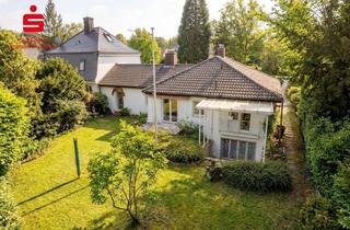 Haus kaufen in 82166 Gräfelfing, Exklusiver Bungalow mit Gartenidylle