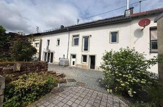 Bauernhaus kaufen in 66663 Merzig, Gemütliches Bauernhaus mit gr. Scheune und Garten im Merziger Stadtteil Ballern zu verkaufen!
