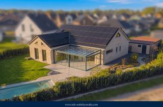 Haus kaufen in 29339 Wathlingen, Premium-Neubau-Bungalow mit Pool und barrierearmem Wohnkonzept in Feldrandlage bei Celle