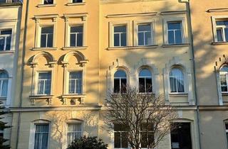 Mehrfamilienhaus kaufen in 08371 Glauchau, Ihr neues Projekt: Gründerzeit-Mehrfamilienhaus mit Garten