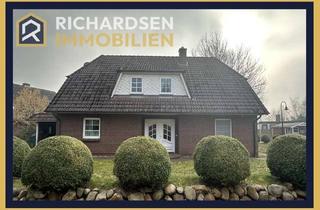 Haus kaufen in 25920 Risum-Lindholm, Kapitalanlage: zwei vermietete Wohnungen in Zweifamilienhaus (als EFH nutzbar) in Risum-Lindholm