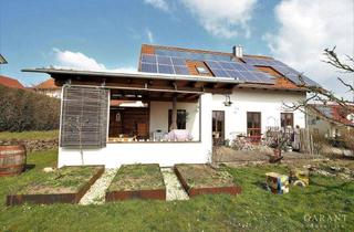 Einfamilienhaus kaufen in 84036 Kumhausen, Energieeffizientes Einfamilienhaus mit Wohlfühlgarantie und schönem Garten in Preisenberg/Kumhausen