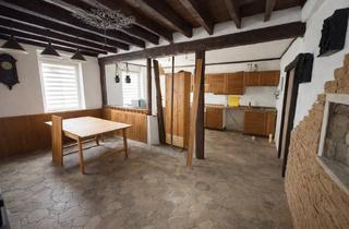 Bauernhaus kaufen in 41812 Erkelenz, Sanierungsbedürftiges Bauernhaus in Erkelenz-Houverath – Ideal für kreative Handwerker